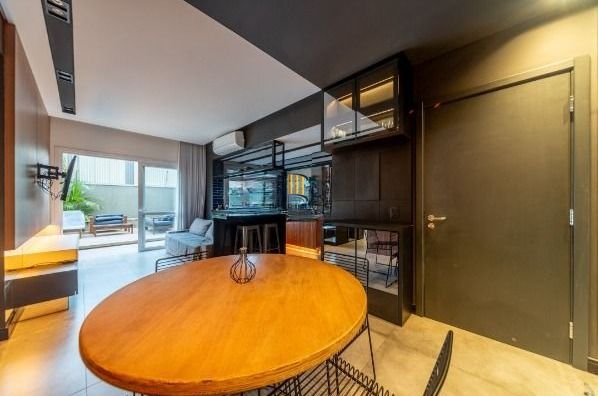 Garden com piscina privativa à venda no bairro Glória, com 146m² privativos, 2 dormitórios sendo 1 suíte, 1 vaga de garagem.