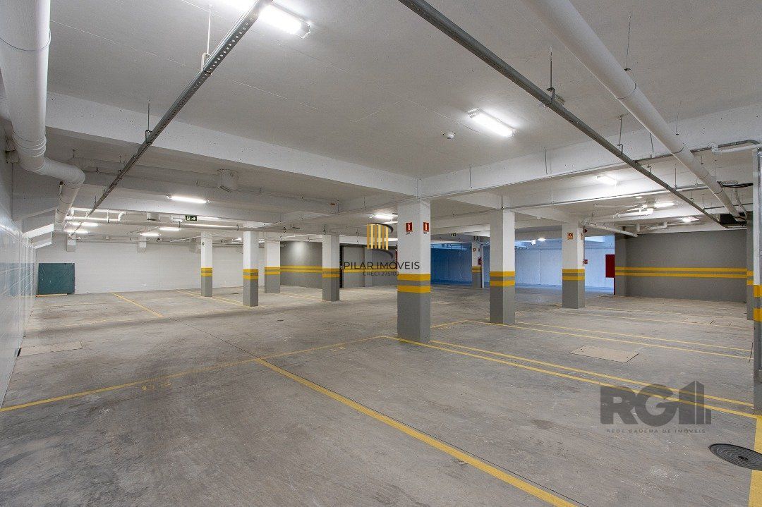 Apartamento para Venda - 143.36m², 3 dormitórios, sendo 1 suites, 2 vagas - Tristeza