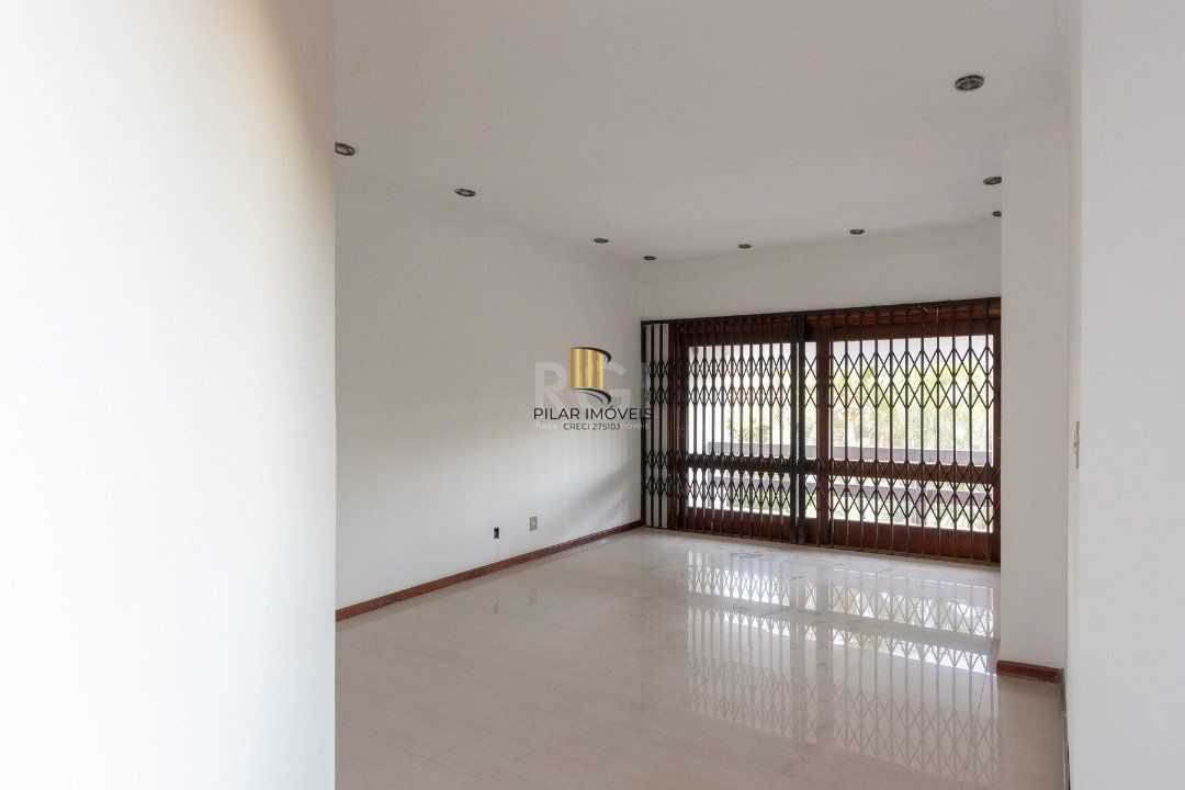 Casa para Venda - 558.14m², 4 dormitórios, sendo 4 suites, 6 vagas - Jardim Isabel