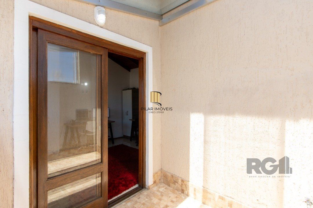 Casa para Venda - 135m², 3 dormitórios, sendo 1 suites, Hípica