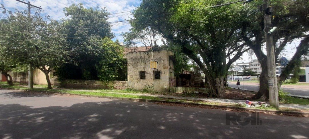 Terreno para venda, 968m², Pedra Redonda