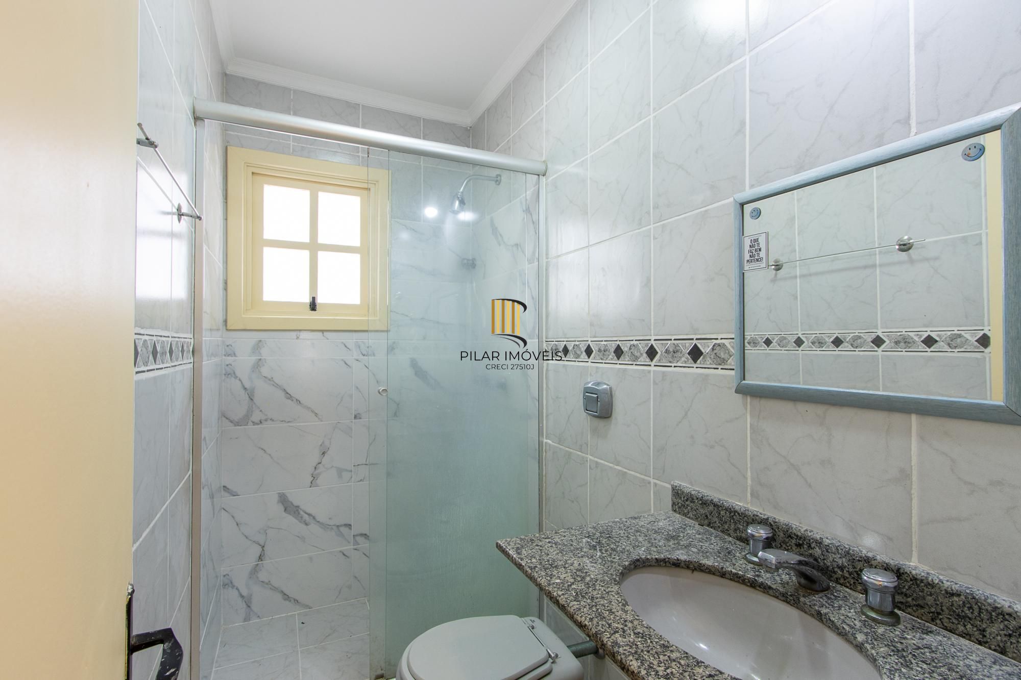 Casa em condomínio, 3 dormitórios (1 suite) 2 vagas - Jardim Isabel