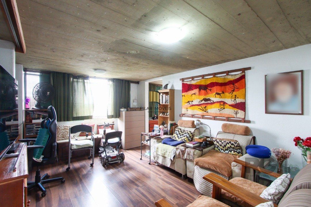 Casa para Venda - 393m², 4 dormitórios, sendo 2 suites, 4 vagas - Ipanema
