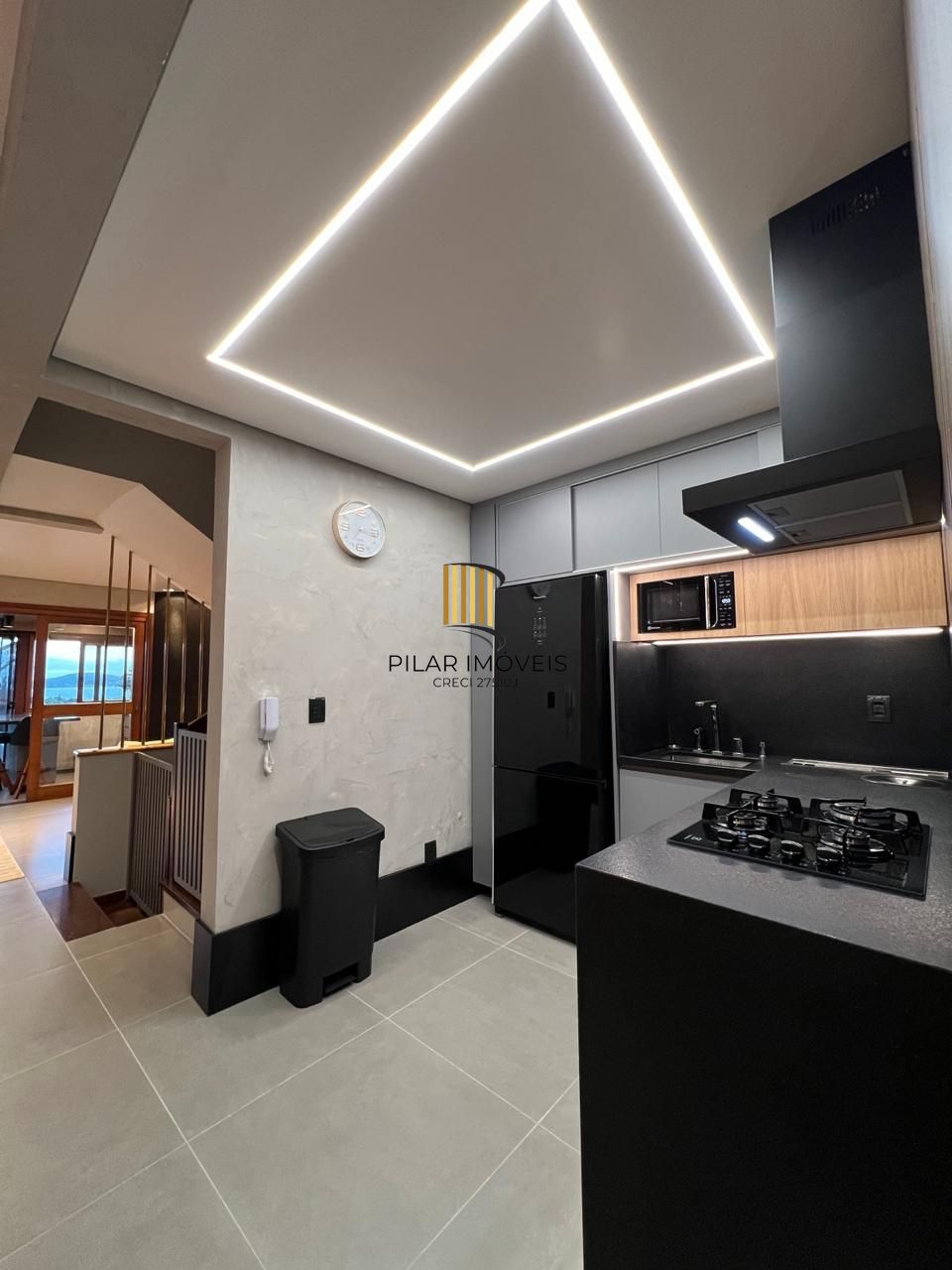 Casa em condomínio fechado para venda no bairro Jardim Isabel, com aproximadamente 204m² de área privativa,.