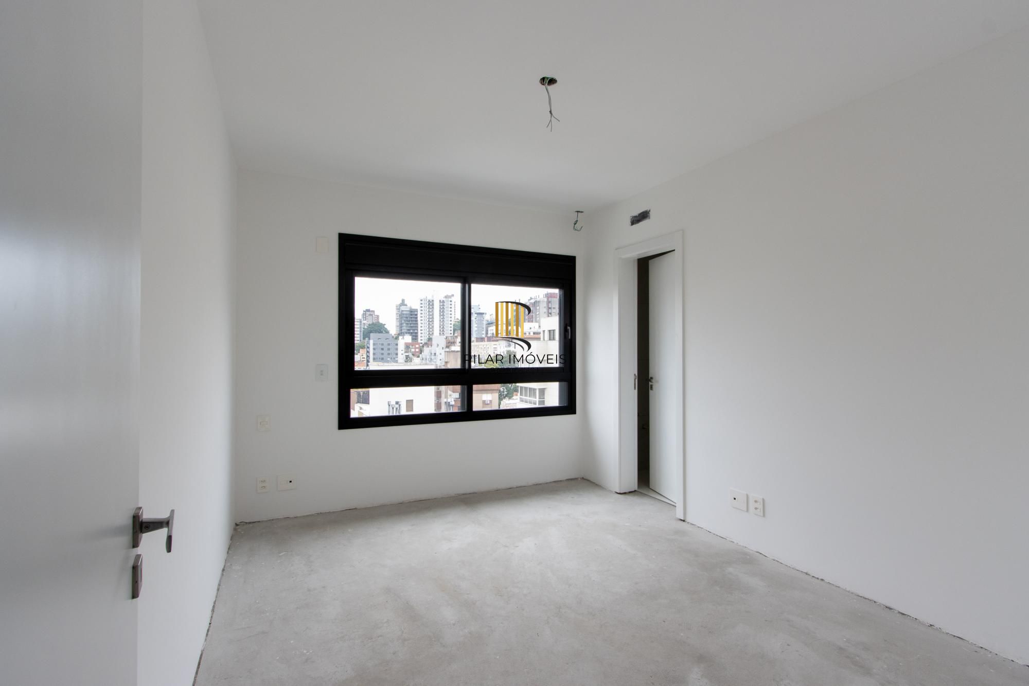 Apartamento 4 dormitórios no bairro Bela Vista