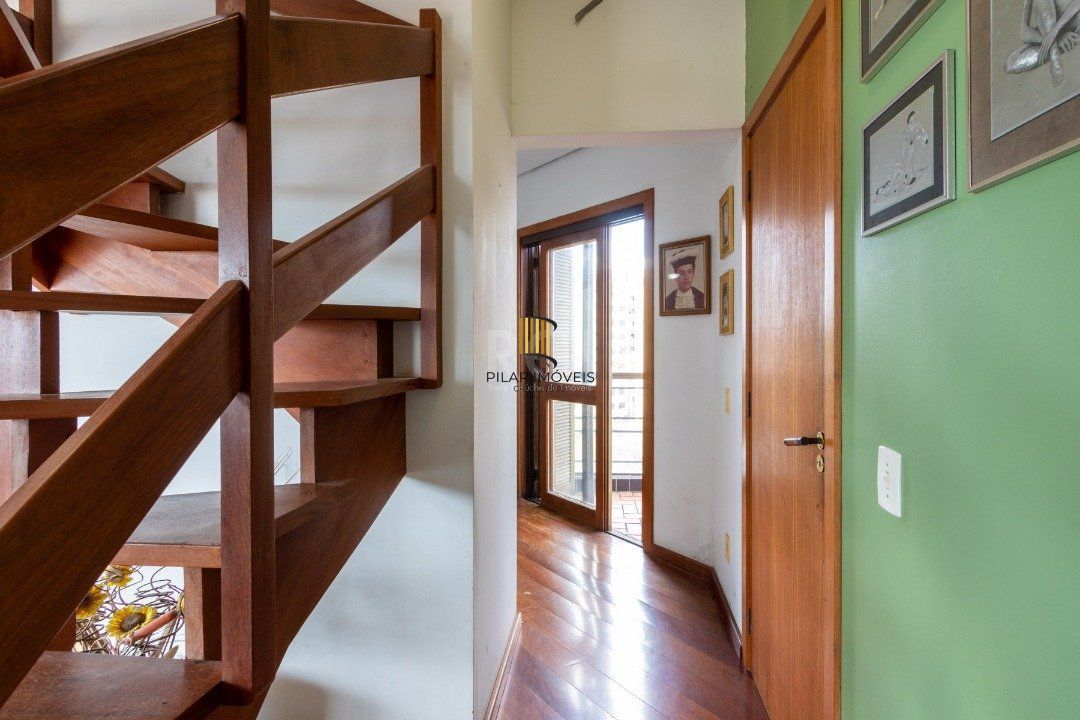 Cobertura para Venda - 157.05m², 2 dormitórios, 2 vagas - Tristeza