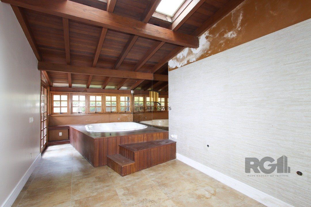 Casa de 3 dormitórios no Jardim Isabel com vista para o Guaíba.