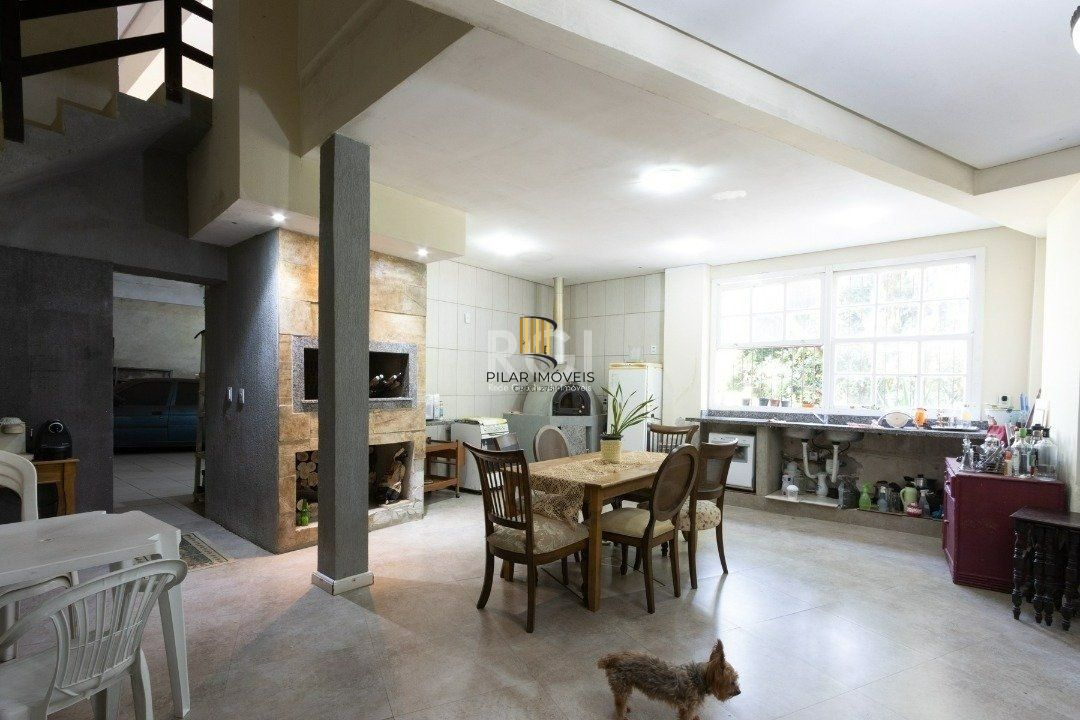 Terreno com área de 747m²