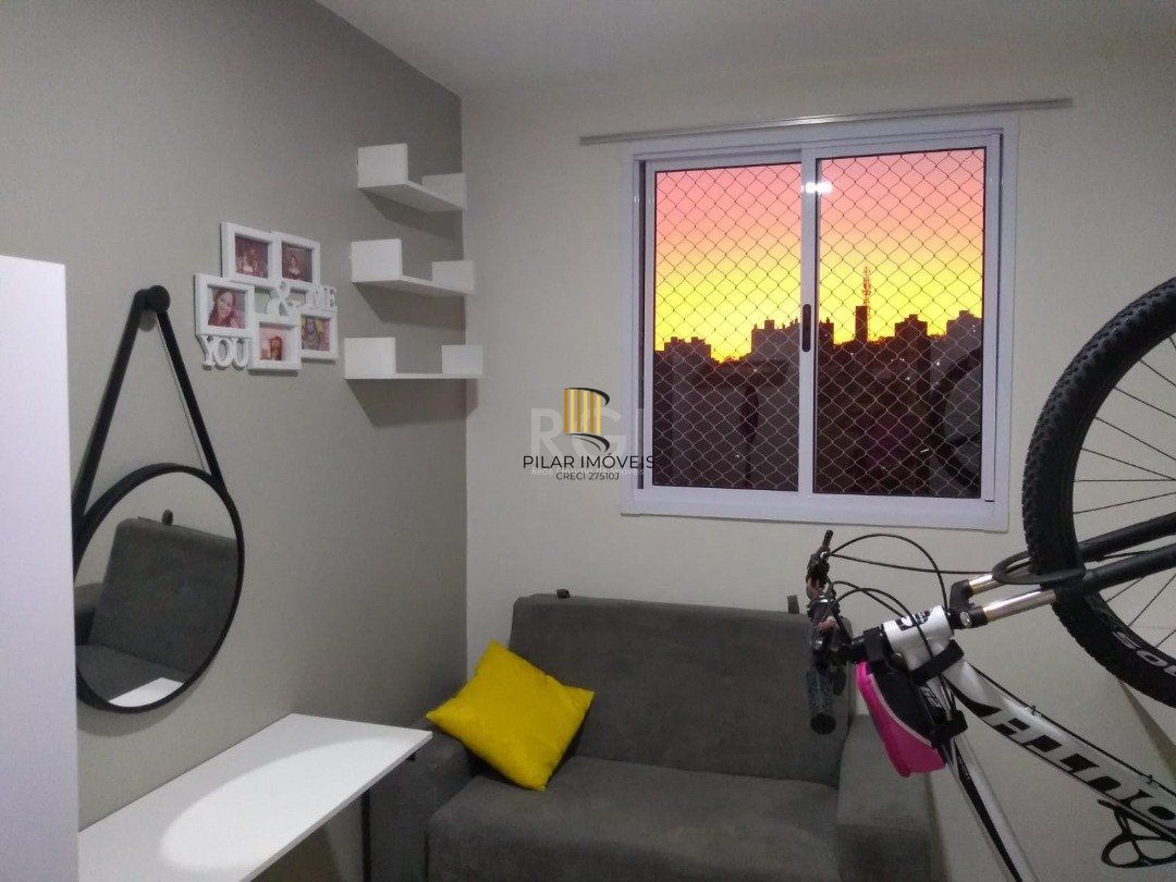 Apartamento 2 dormitórios no bairro Morro Santana