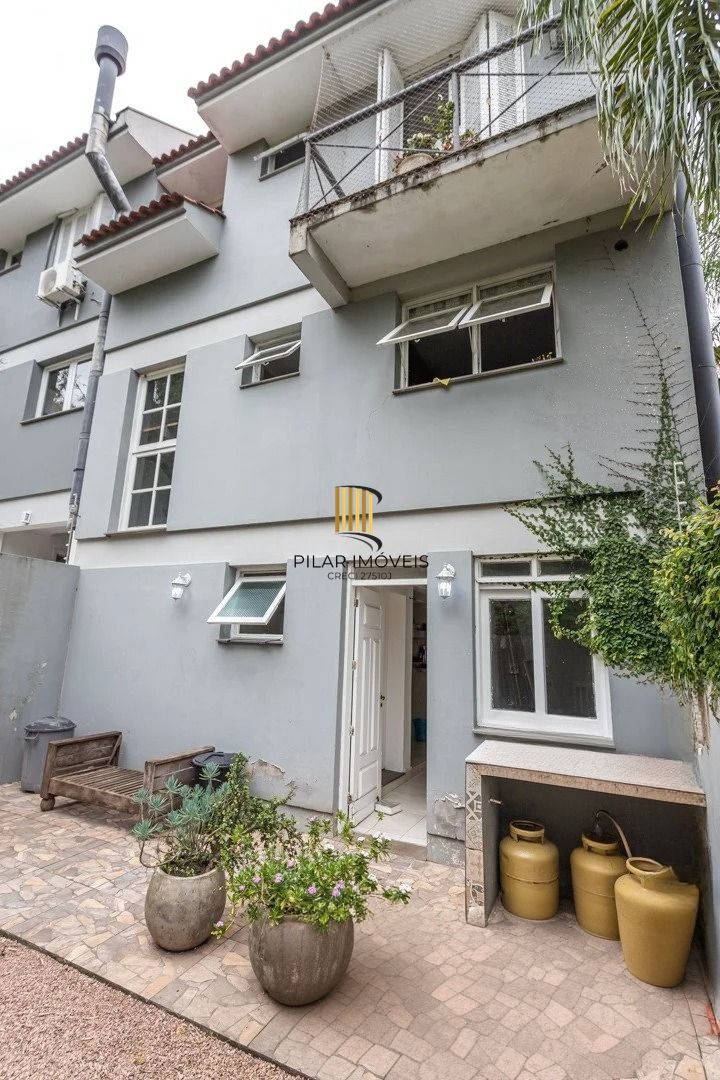 Casa Condominio 3 Dormitório(s) Bairro Jardim Isabel