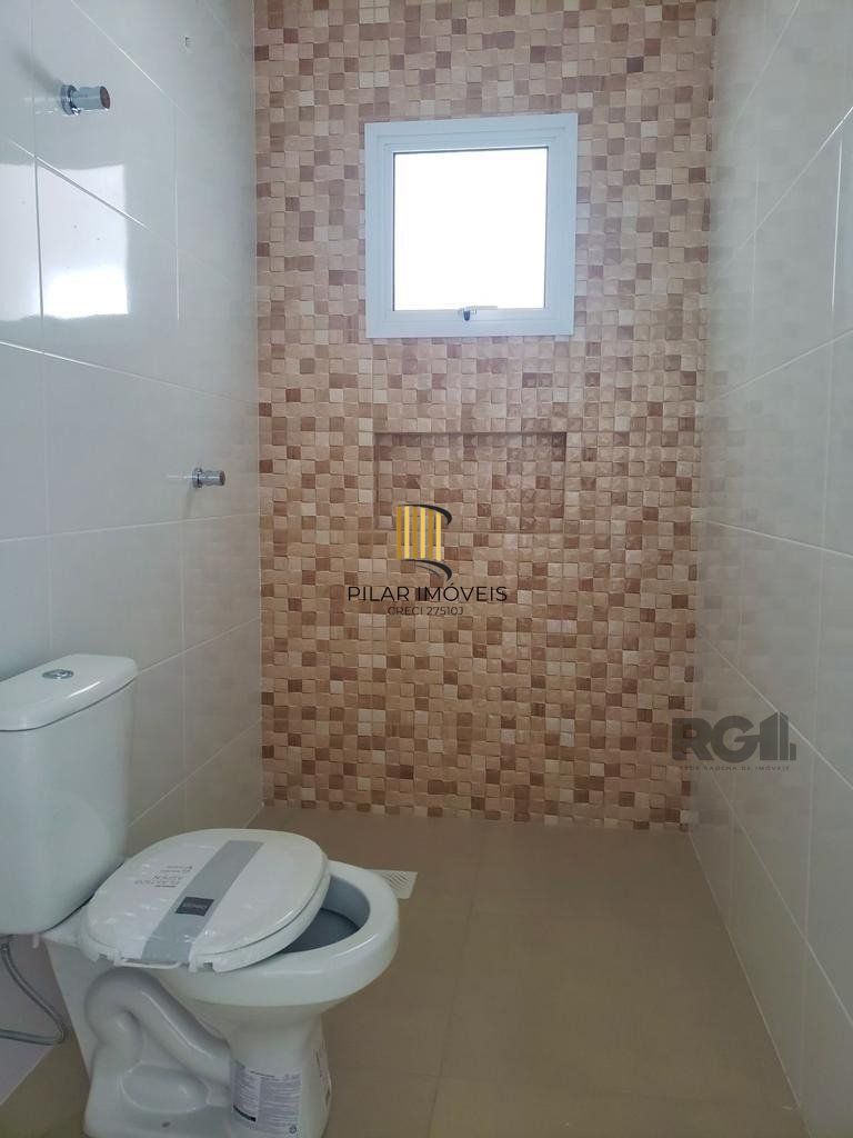 Casa 2 dormitórios no bairro Zona Norte