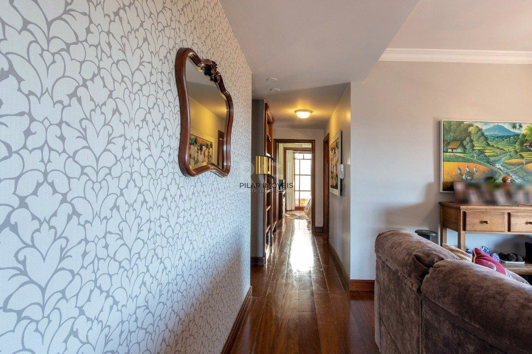 Casa Condominio para Venda - 559m², 4 dormitórios, sendo 3 suites, 3 vagas - Cavalhada