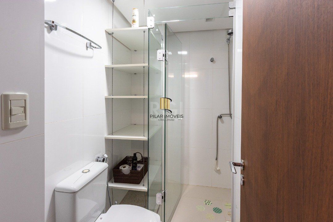 Cobertura para Venda - 444.3m², 3 dormitórios, sendo 1 suites, 4 vagas - Tristeza