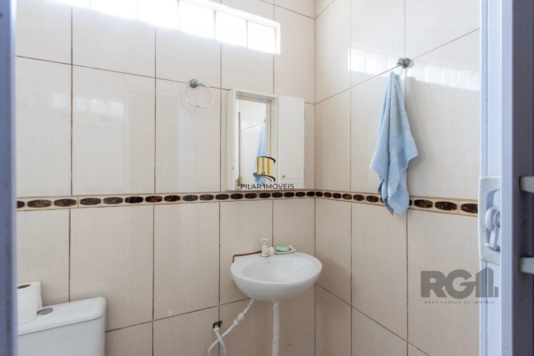Casa 6 dormitórios no bairro Tristeza