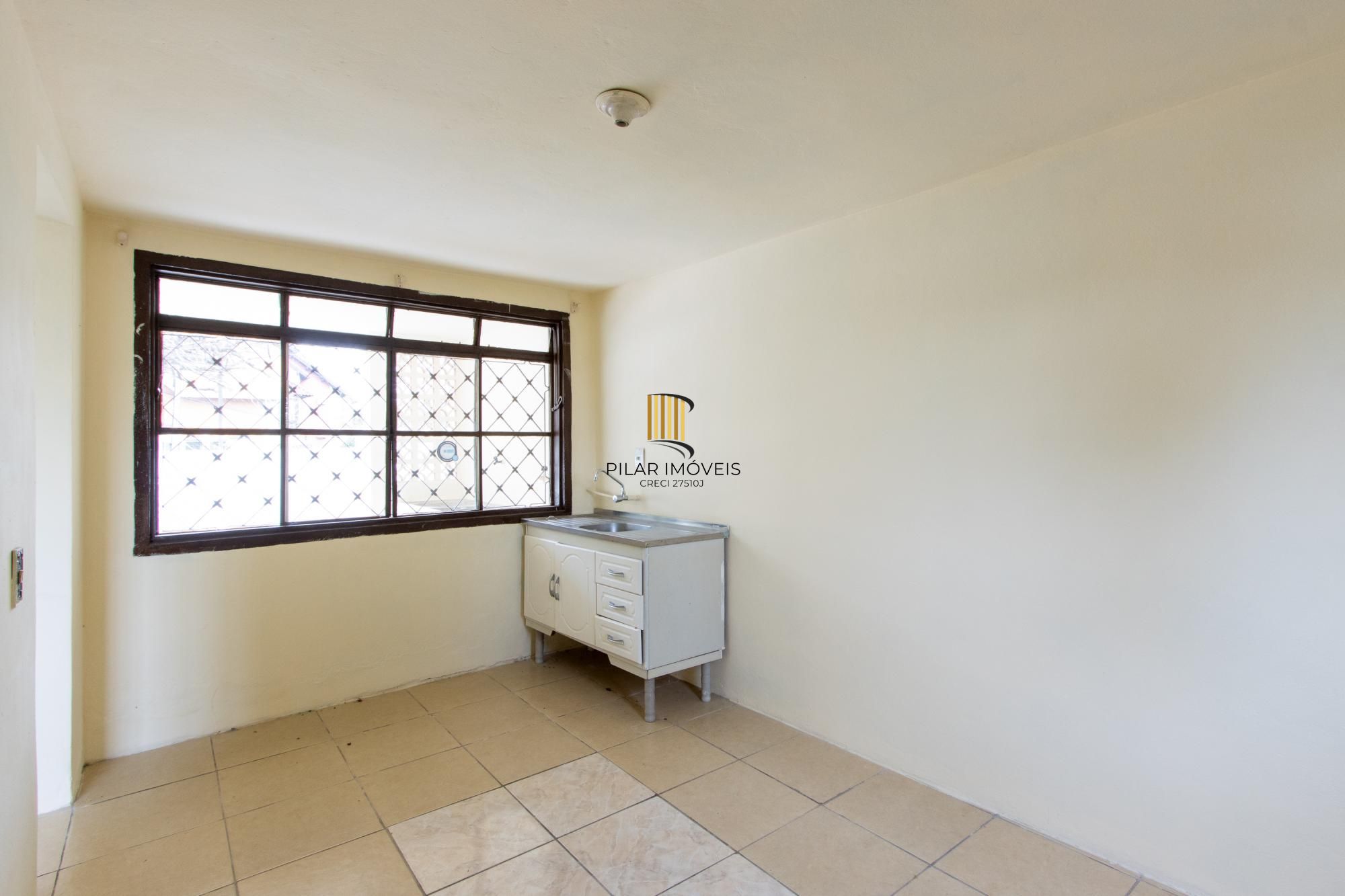 Casa 2 dormitórios no bairro Tristeza