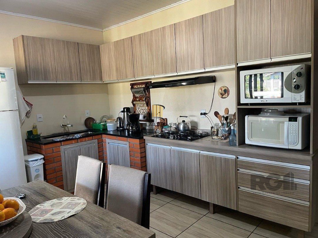 Casa 4 dormitórios no bairro Águas Claras