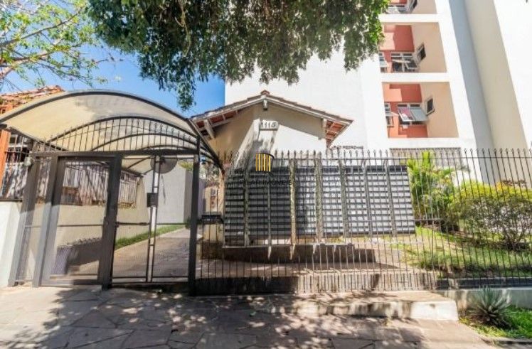 Apartamento 2 dormitórios  I Vaga  de garagem- bairro Tristeza