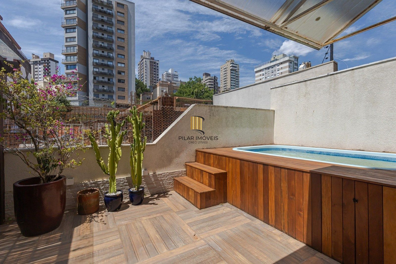 Apartamento Garden com 2 quartos, 3 vagas e 116.71m² - Pilar Imóveis