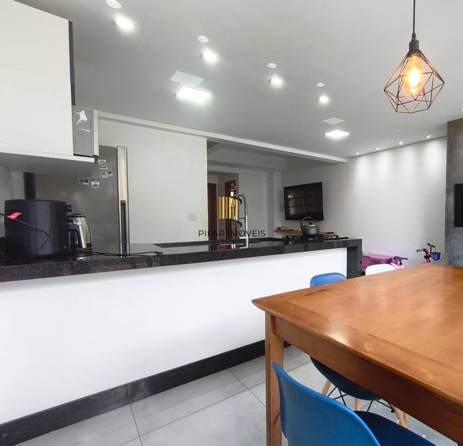 Excelente sobrado, pensado para quem valoriza conforto e praticidade!!!