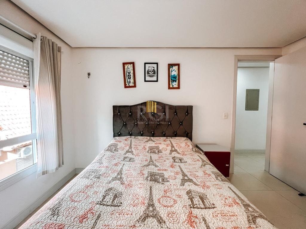 Casa de Condomínio 3 dormitórios no bairro Pedra Redonda