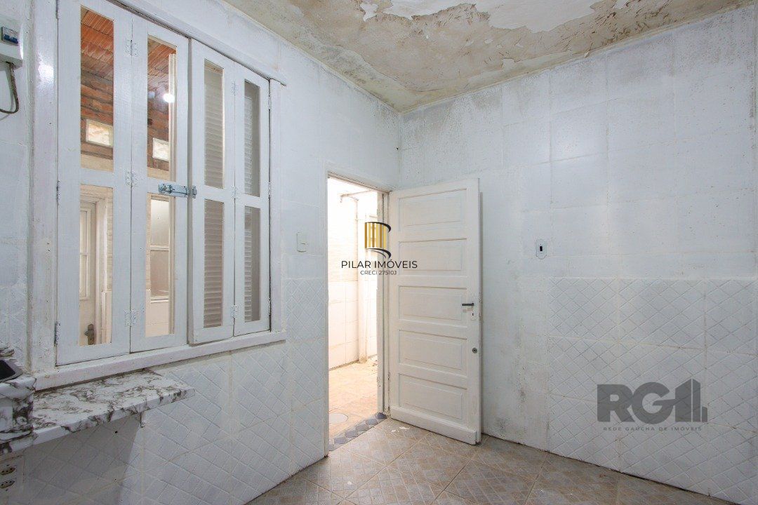 Loja com 129m² privativos