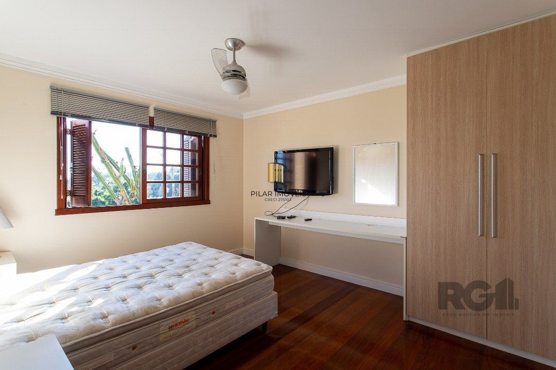 Casa 3 dormitórios no bairro Vila Nova