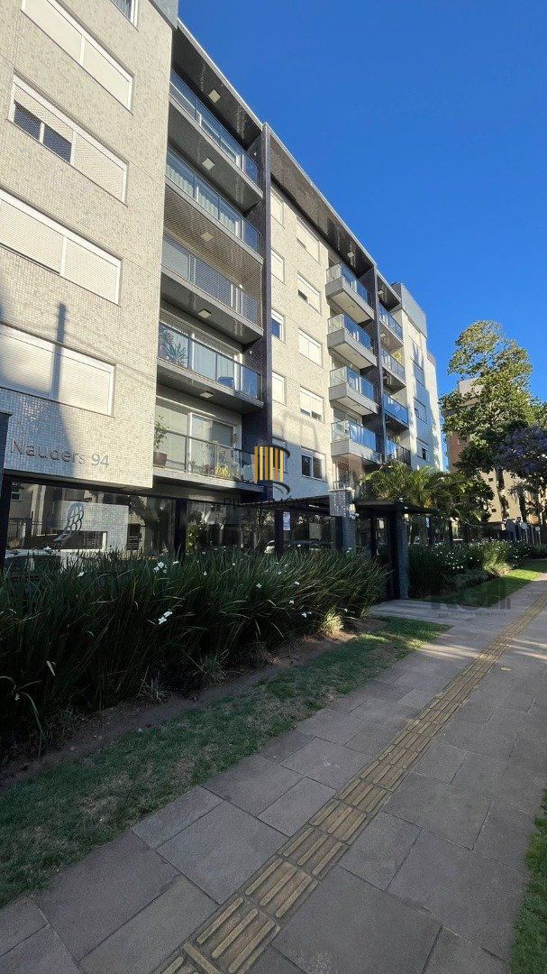 Apartamento 3 dormitórios no bairro Tristeza