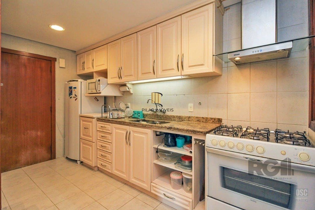 Apartamento 3 dormitórios no bairro Petrópolis
