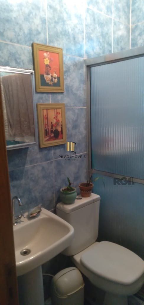 Casa 3 dormitórios no bairro Ipanema