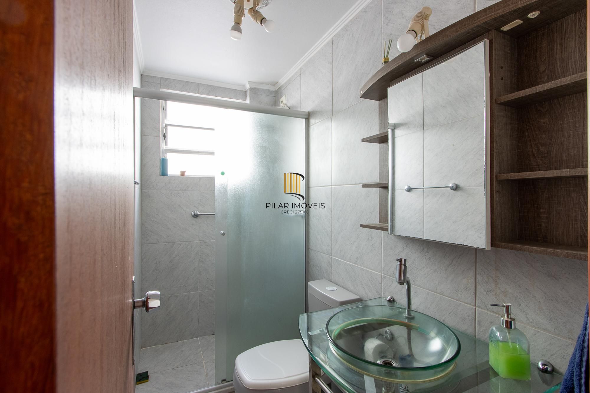 APARTAMENTO 4 QUARTOS DESOCUPADO - BAIRRO MENINO DEUS