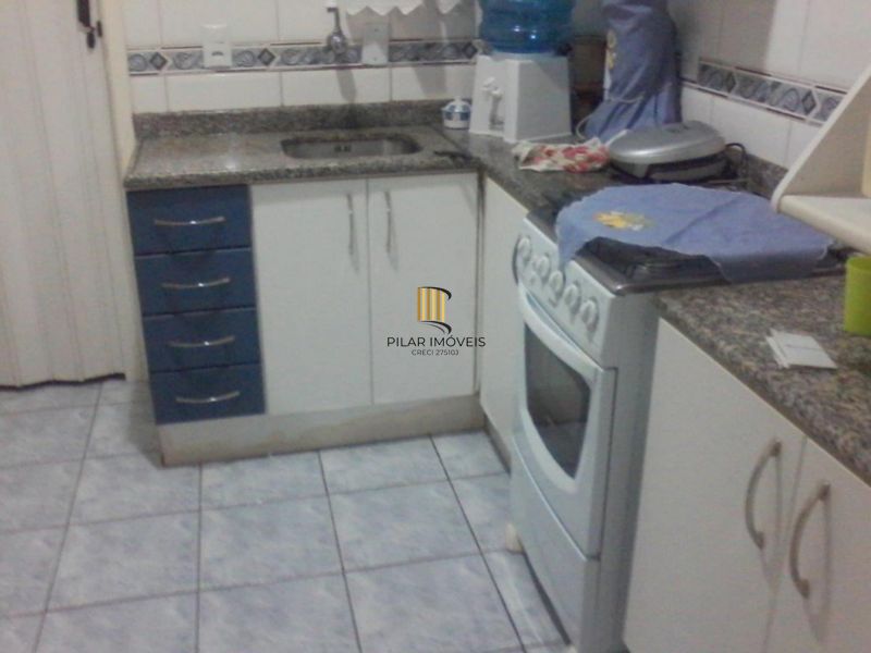 Apartamento para Venda - 58m², 2 dormitórios, 1 vaga - Partenon