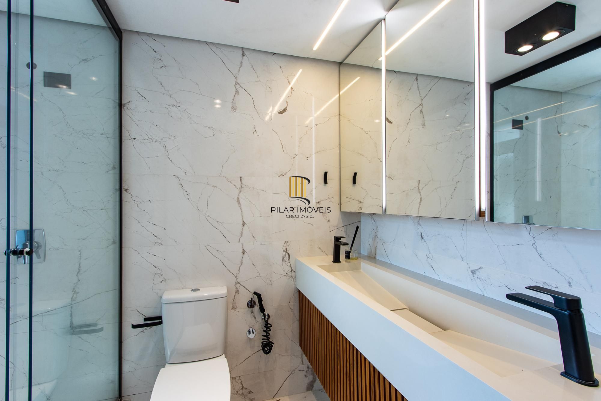 Apartamento 2 dormitórios no bairro Passo da Areia