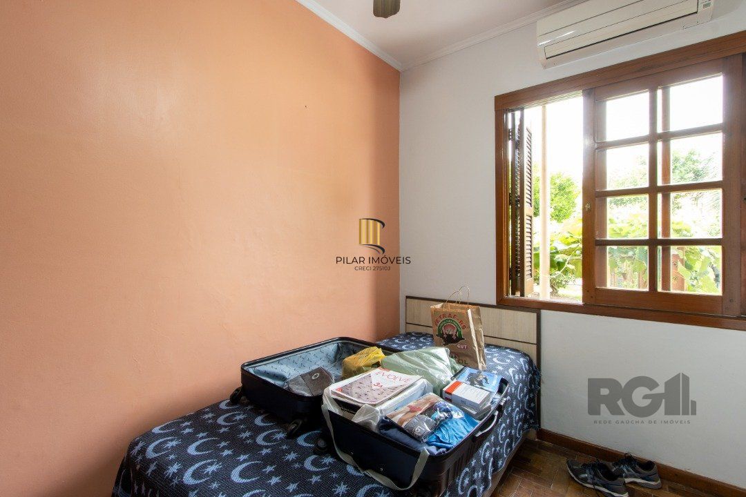 Casa para Venda - 440m², 3 dormitórios, sendo 1 suites, 2 vagas - Santa Tereza