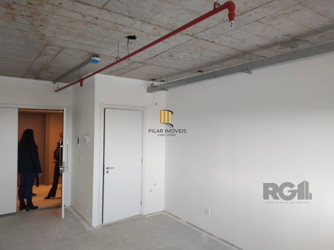SALA COMERCIAL - 29,80m2 PRIVATIVOS - LINKED TERESÓPOLIS