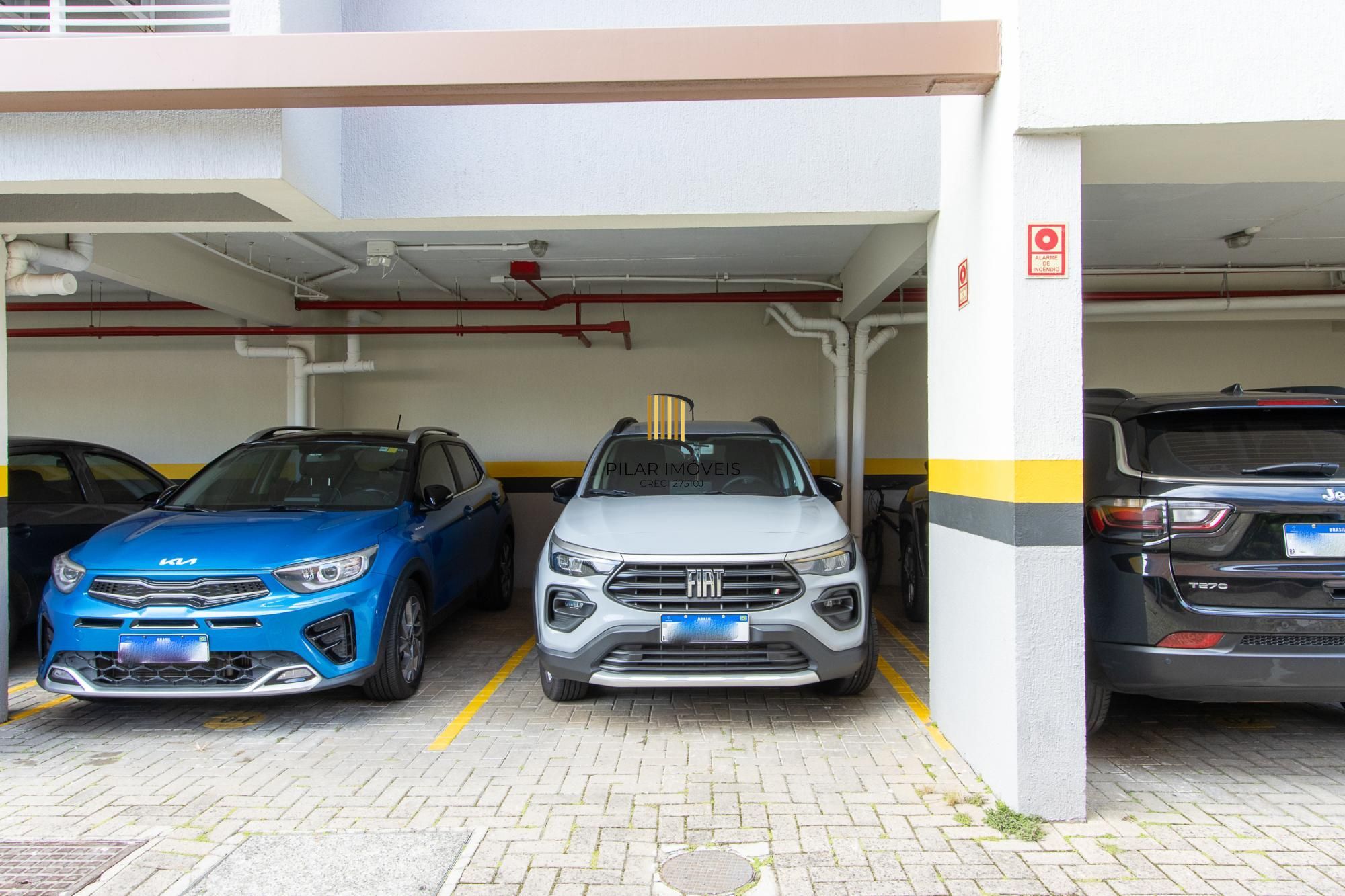 Apartamento com 2 dormitórios e 60m² à venda no bairro Tristeza