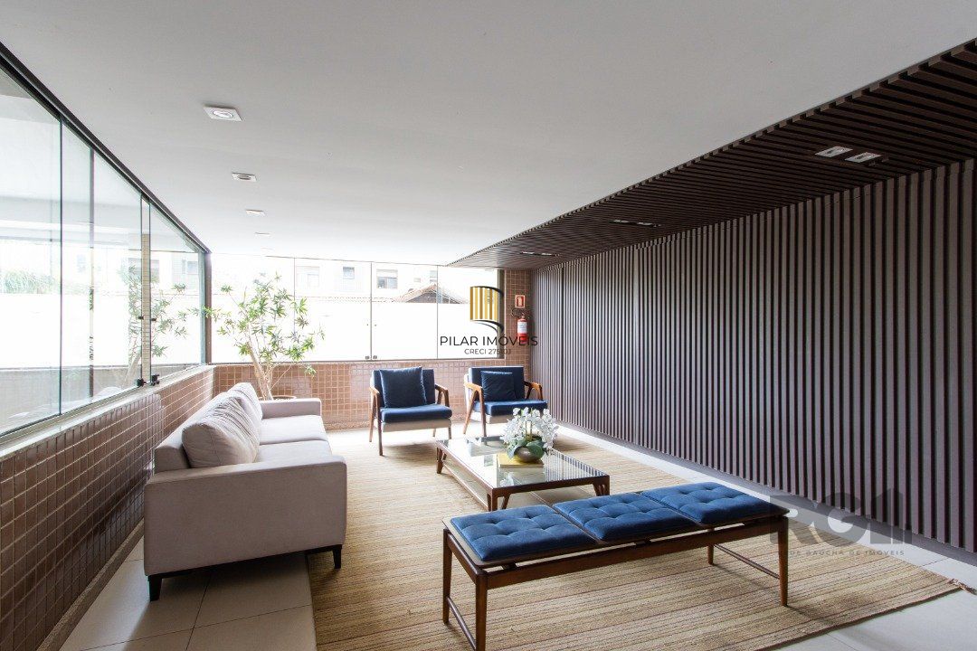 Apartamento na tristeza com três suítes e três vagas