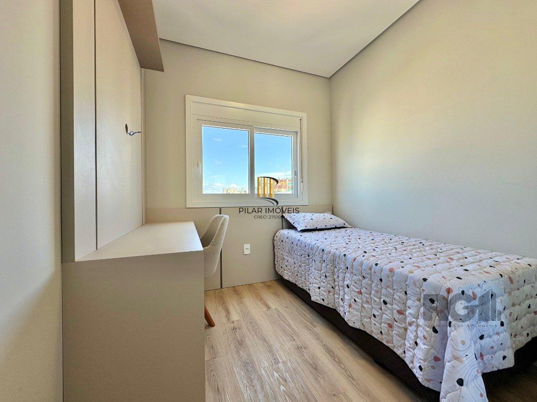 Apartamento 2 dormitórios no bairro Zona Nova
