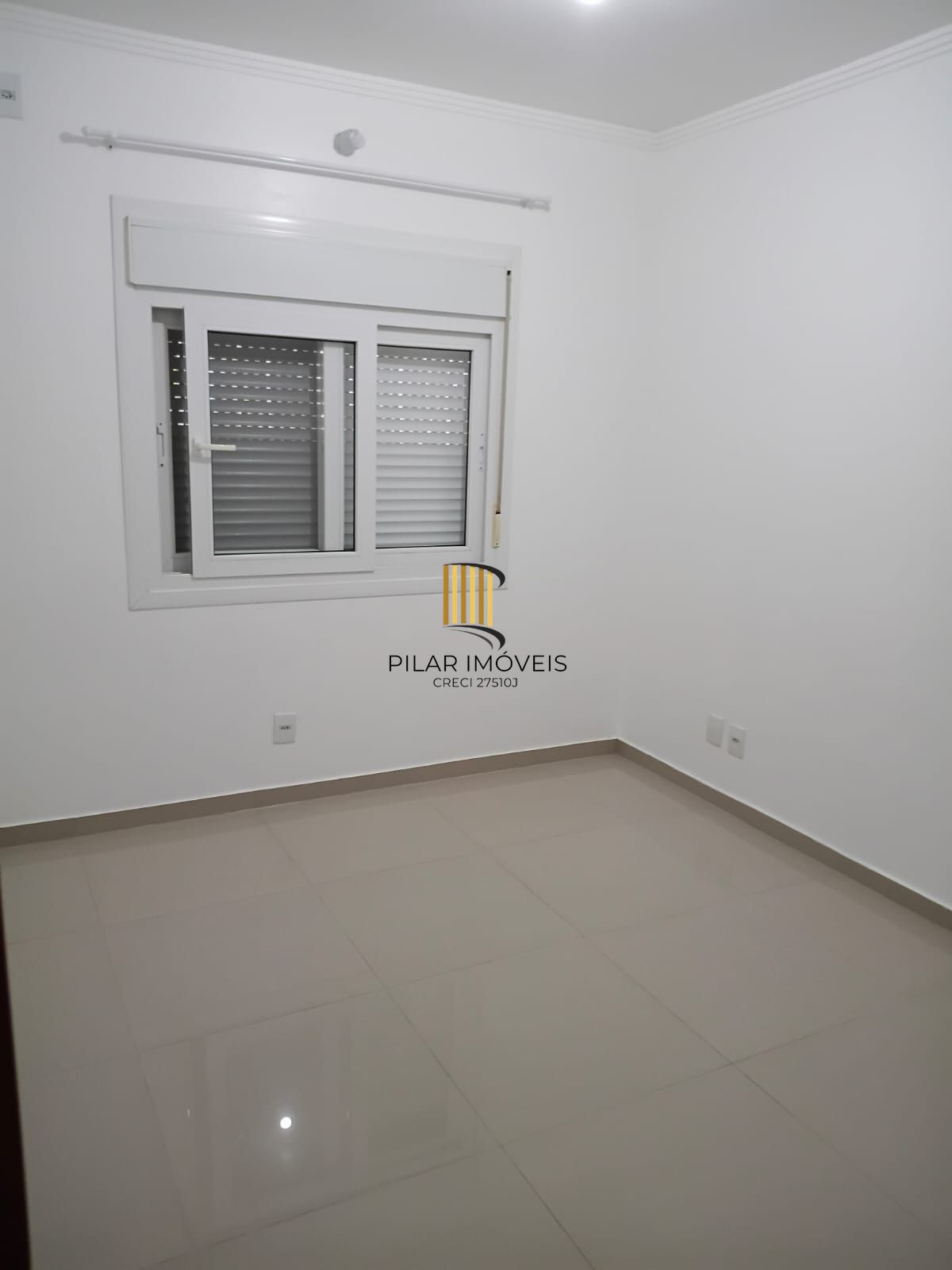 Casa de condomínio com 3 dormitórios no bairro Ipanema