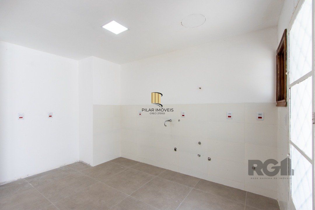 Casa 3 dormitórios no bairro Ipanema