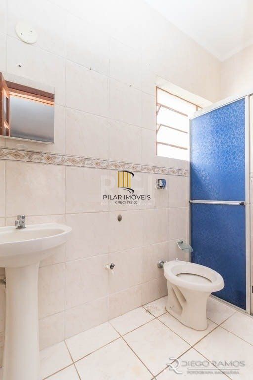 1 dormitório, 46m² de área privativa - Bairro Azenha