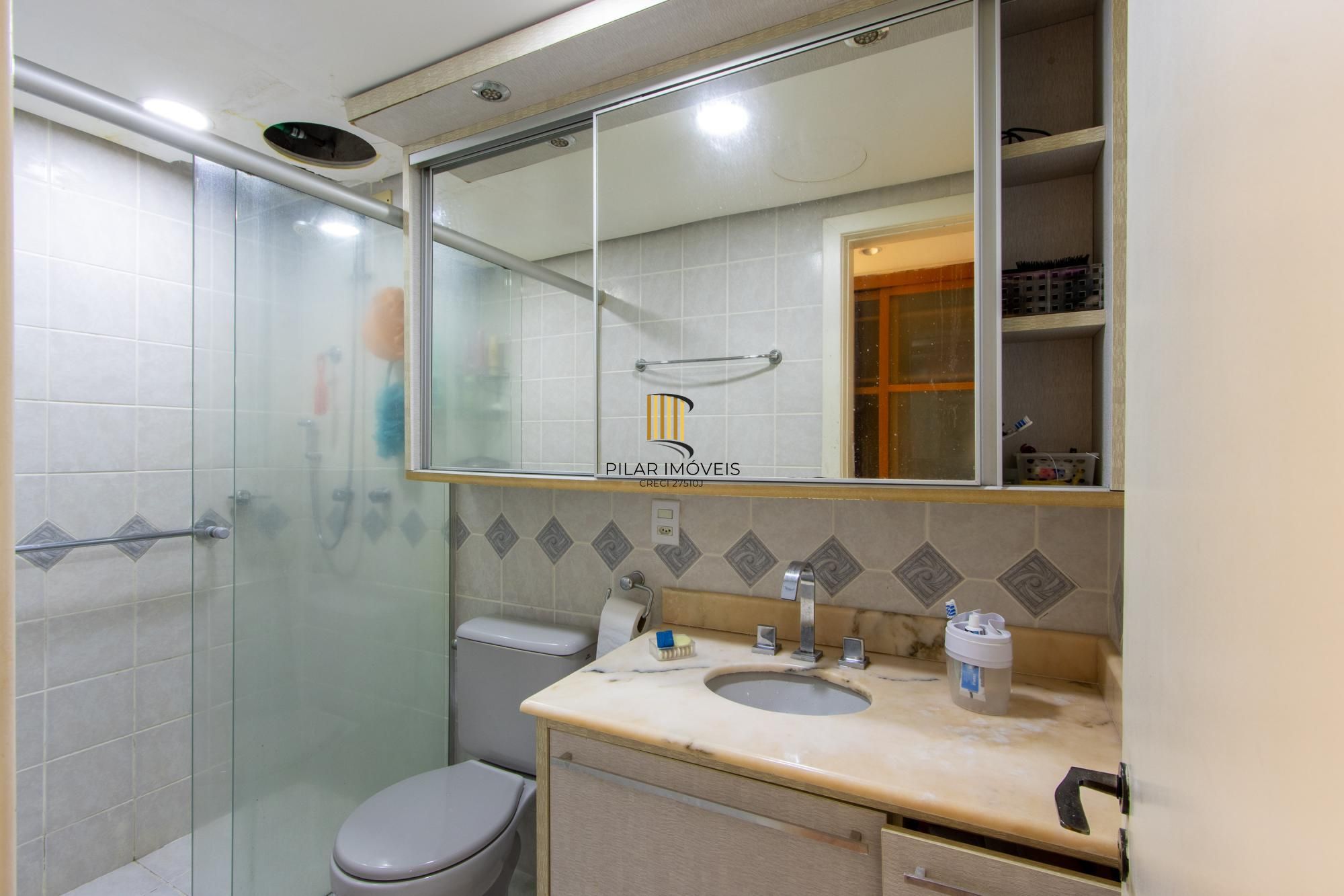 Luagge vende Ap 3 Dorm. de frente para o Marinha.