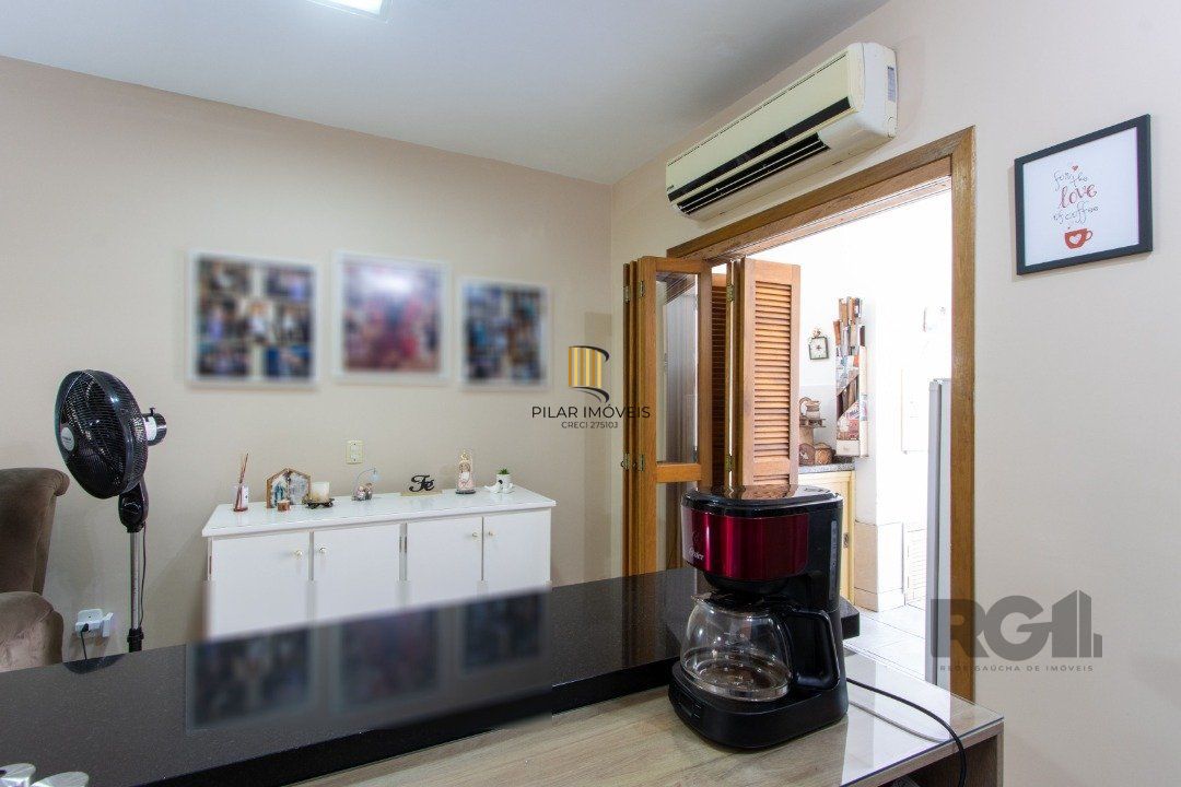 Casa 3 dormitórios no bairro Espírito Santo