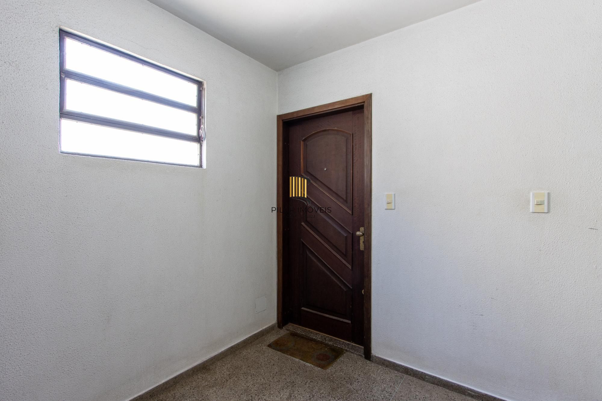 Apartamento com 88m², 2 dormitórios, 1 suíte, vaga coberta, no bairro Tristeza.