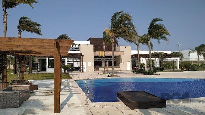 Casa de Condomínio 5 dormitórios no bairro Centro
