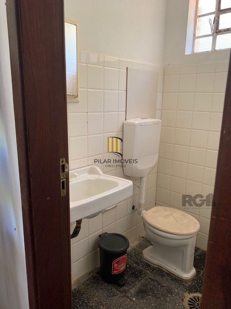Casa 3 dormitórios no bairro Ponta Grossa