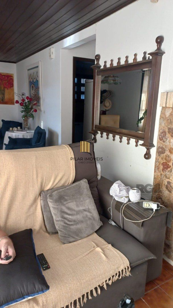 Casa 3 dormitórios no bairro Atlântida