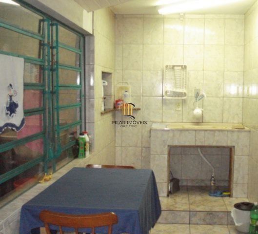 Casa para Venda - 130m², 3 dormitórios, Vila Nova