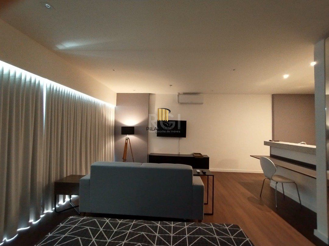 Loft para Venda - 43.5m², 1 dormitório, 1 vaga - Cristal