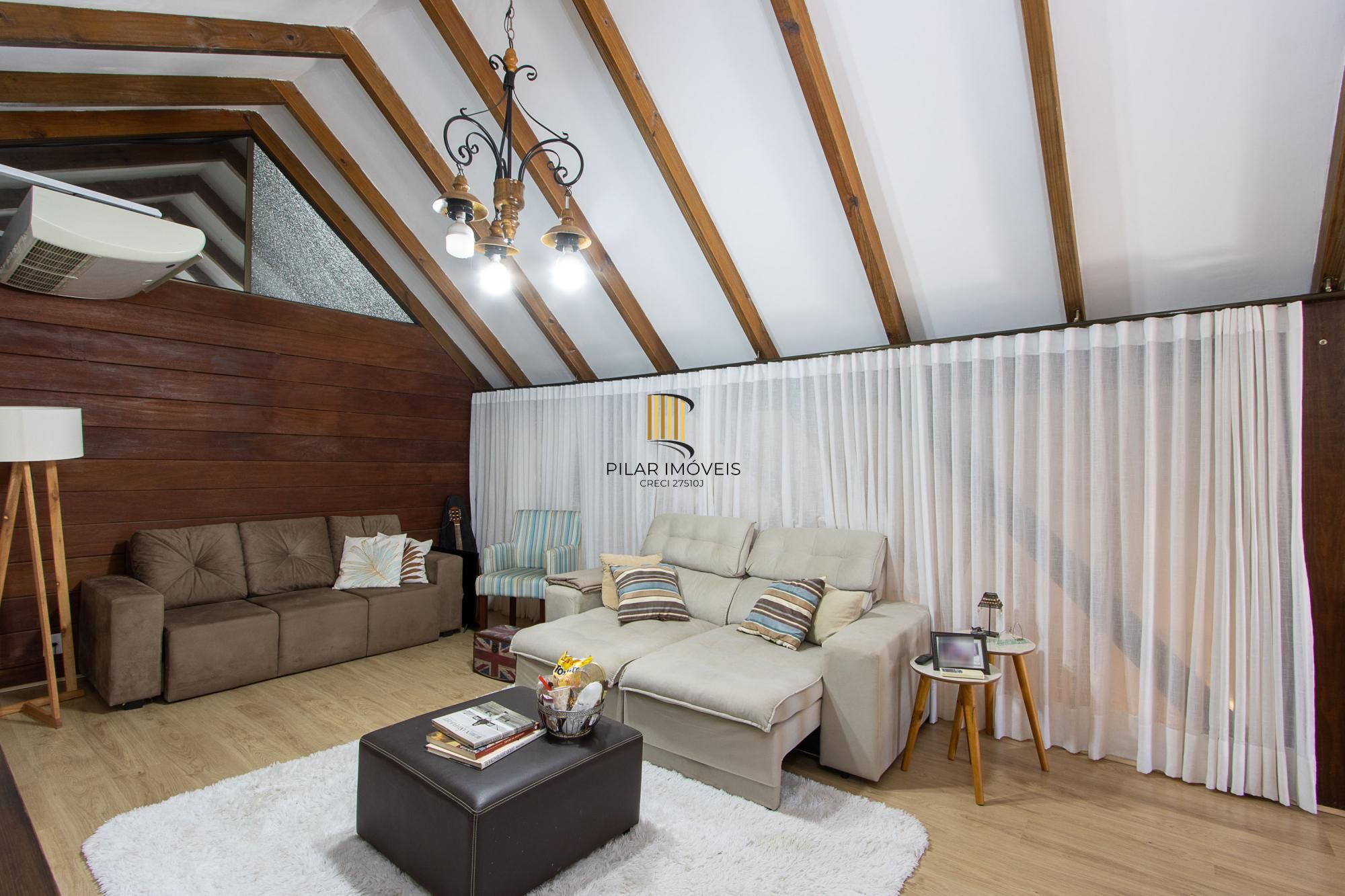 Casa 4 suites no Terra Ville, com home office, estar íntimo, 4 vagas e piscina.