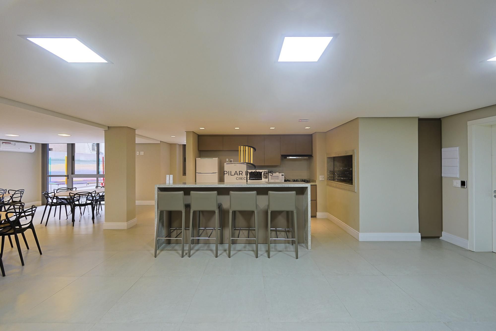 Apartamento com 217m² e 3 dormitórios no bairro Tristeza em PORTO ALEGRE para Comprar